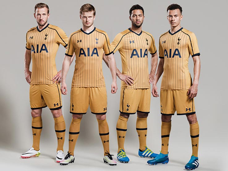 Les nouveaux maillots de Tottenham saison 2013-2014 ! 