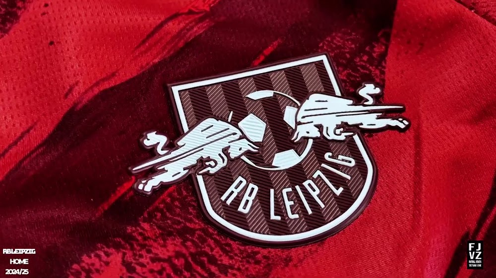 Leipzig 2024-2025 maillot de foot exterieur blason