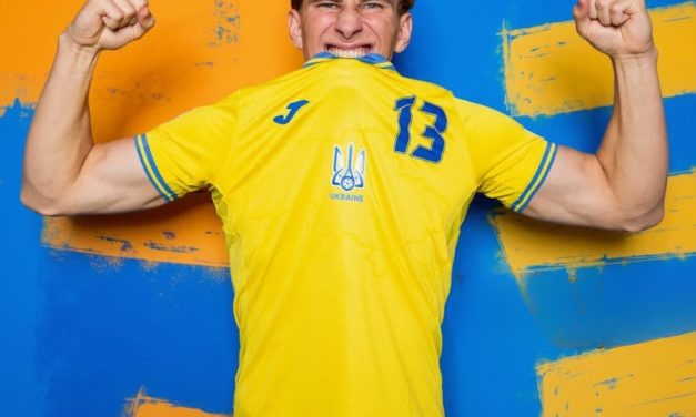 Les maillots de foot Ukraine Euro 2024 restent chez Joma